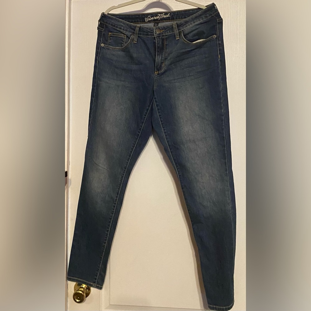 Gently Worn Blue skinny jeans